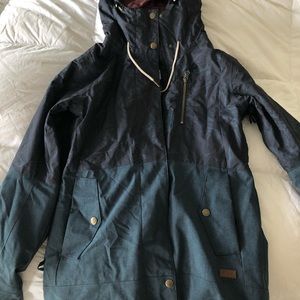 Ride Outerwear Snowboarding Jacket - Women's S